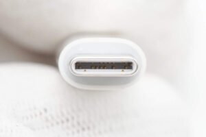 APPLE GENUINE TYPE C CABLE 