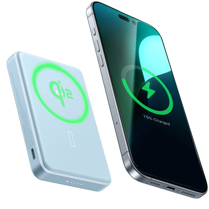 iPhone 10000mAh MagSafe Power Bank by ESR iPhone 10000mAh MagSafe Power Bank by ESR